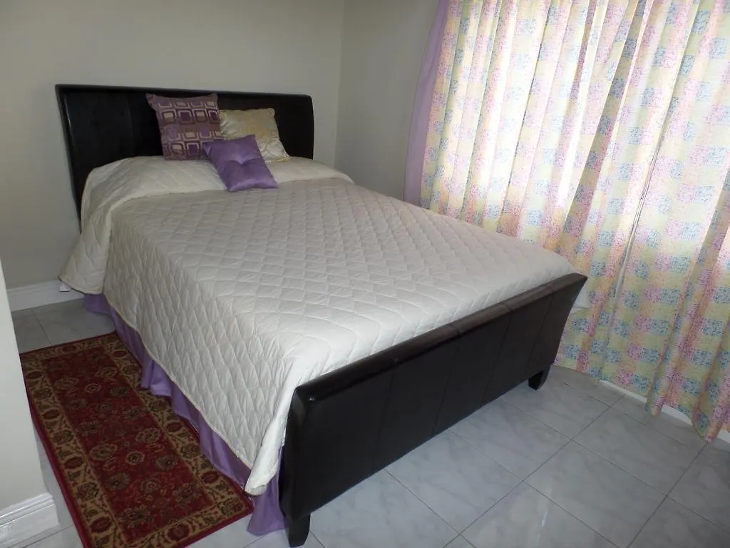 The Royal Kensington Villa 4 Montego Bay