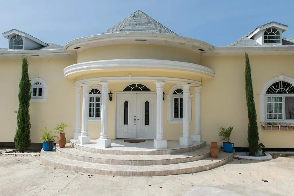 The Royal Kensington Villa 4 Montego Bay